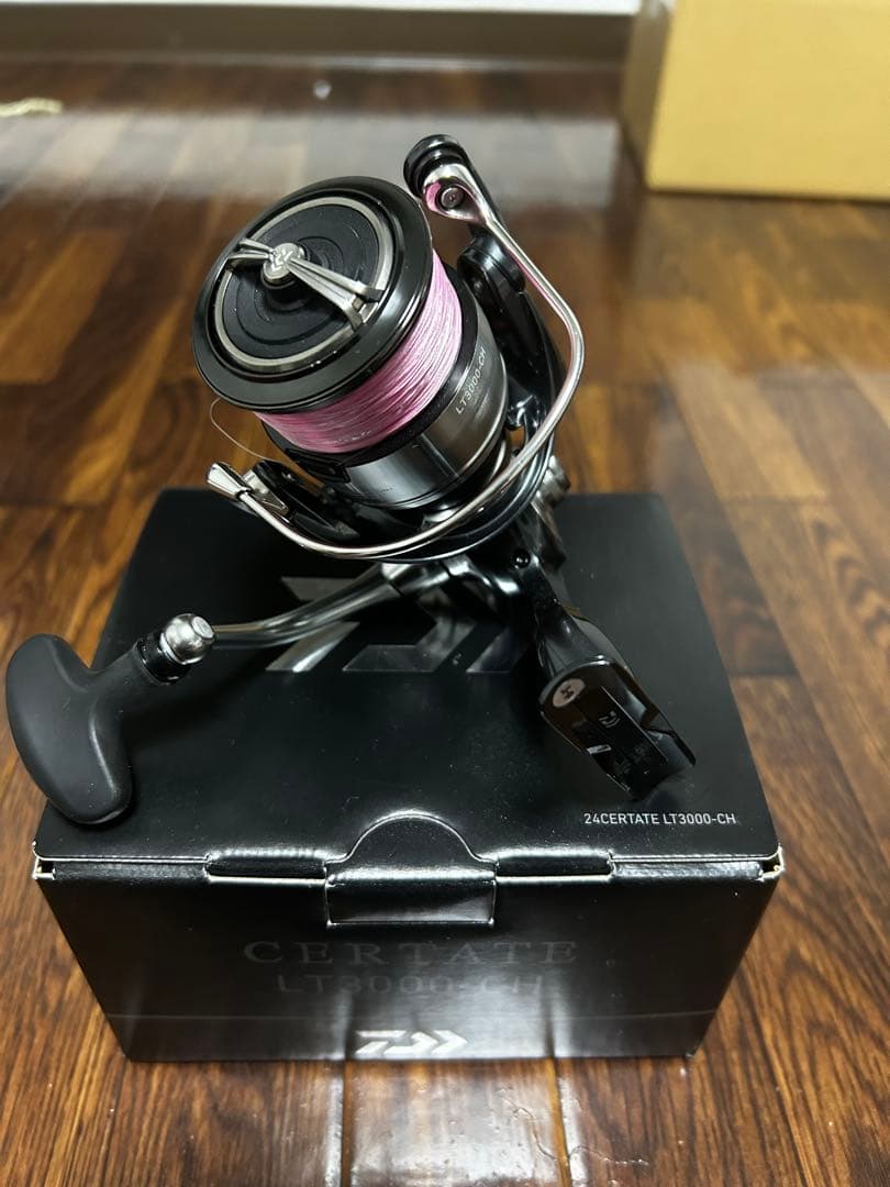 Daiwa 24 CERTATE LT3000-CH スピニングリール