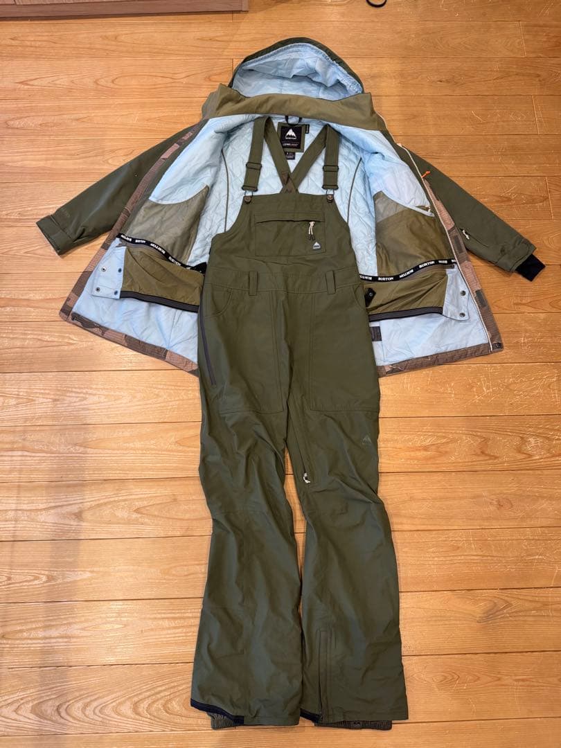 BURTON スノーボードウェア 女性用 Sサイズ ゴアテックス