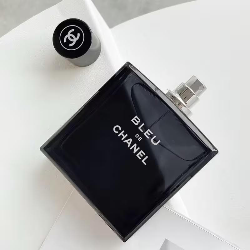 BLEU DE CHANEL オードトワレ 50ml