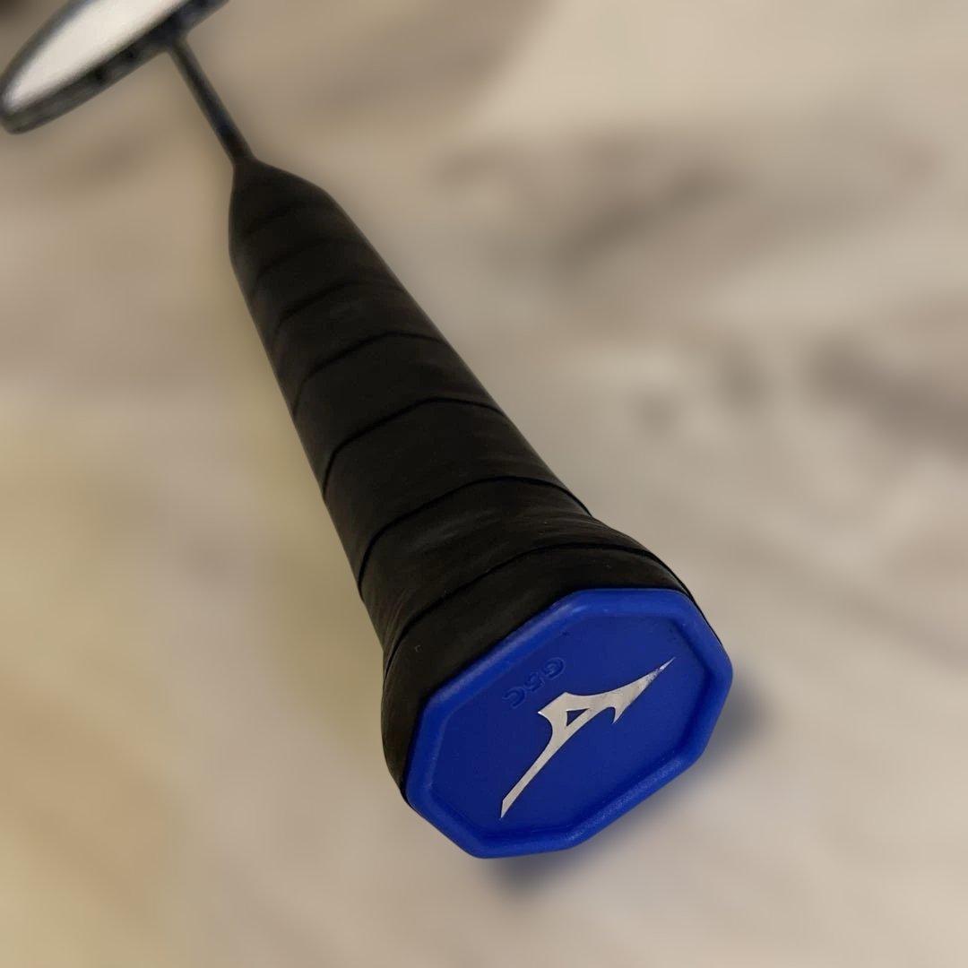MIZUNO軽量バドミントンラケットブラック×ブルー