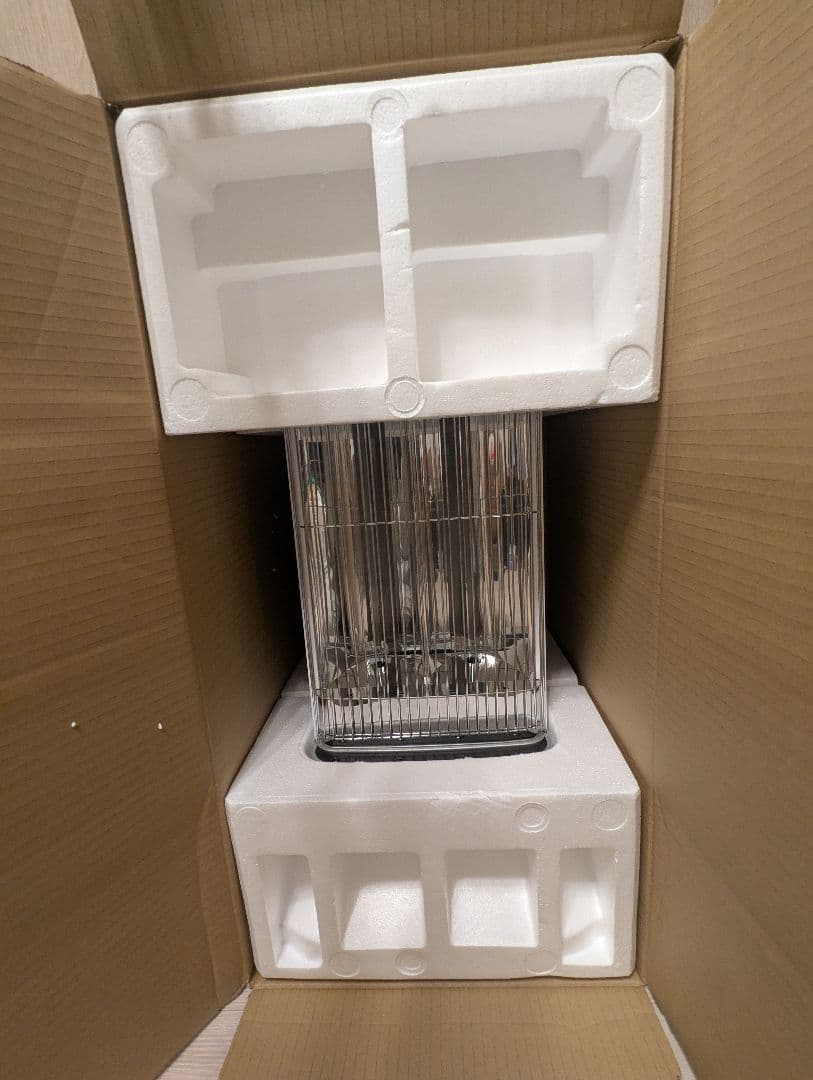 【美品】アラジン グラファイトヒーター CAH-2G10F ホワイト