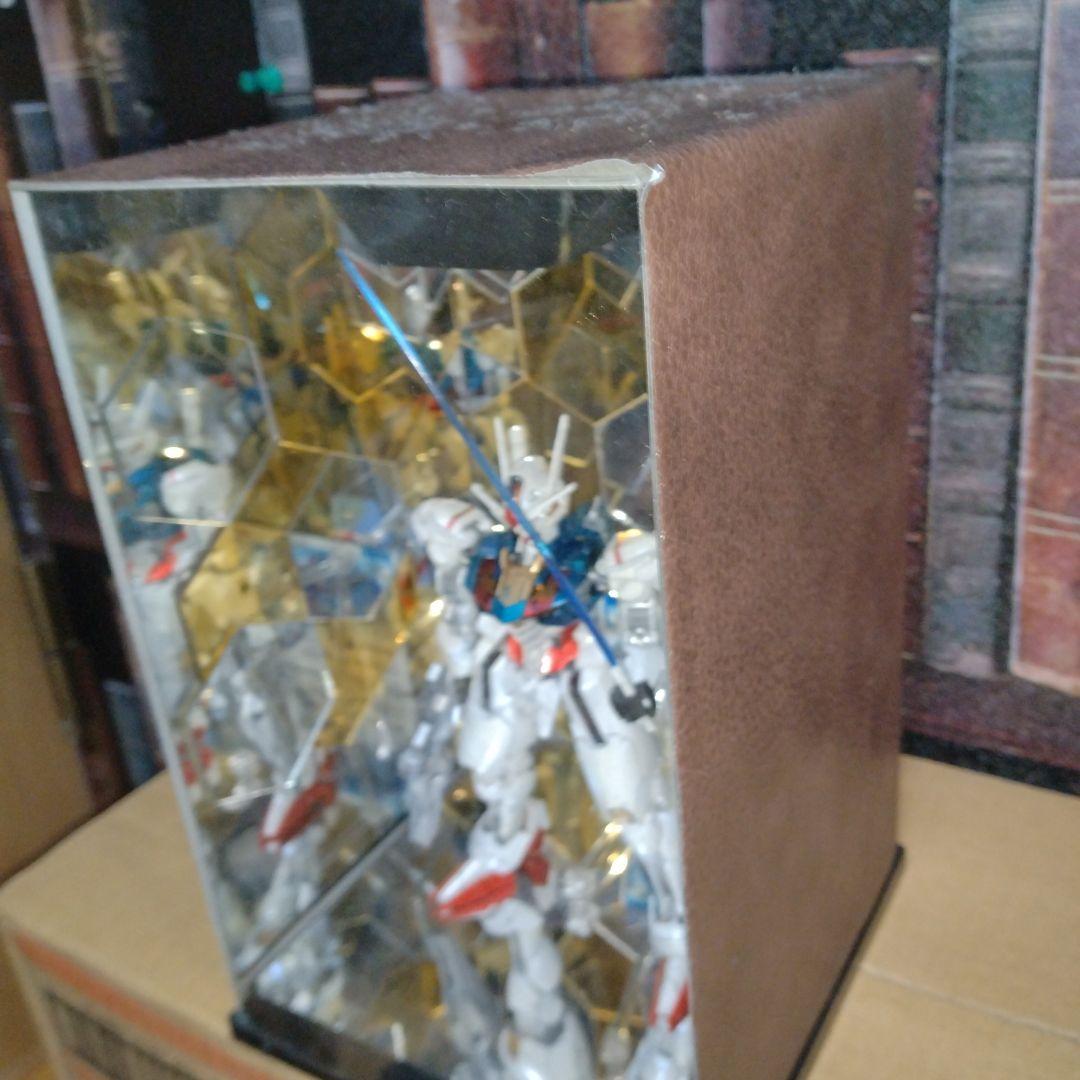 ガンプラ　ガンダムエアリアル完成品