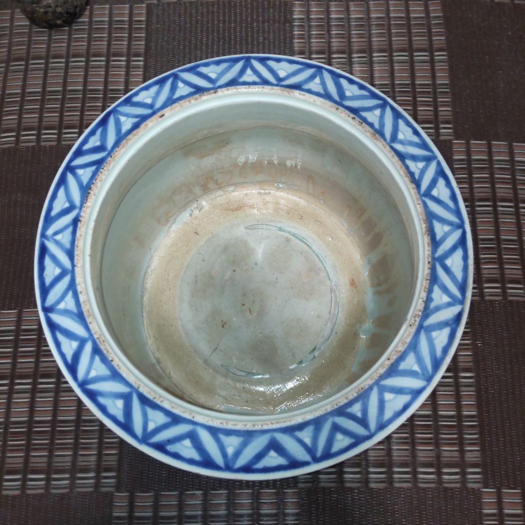 青い鳥と花模様の陶器 火鉢