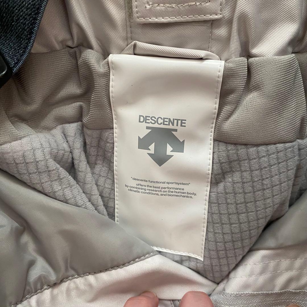 美品 DESCENTE デサント レディース スキーウェア上下セット