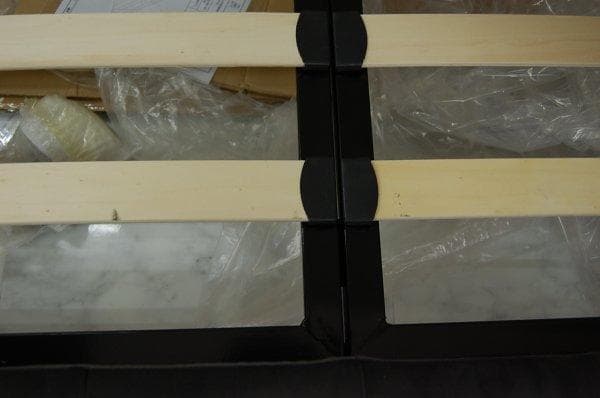 大阪府内限定　ダブルベッド マットレス付き モケット ベロア グレー