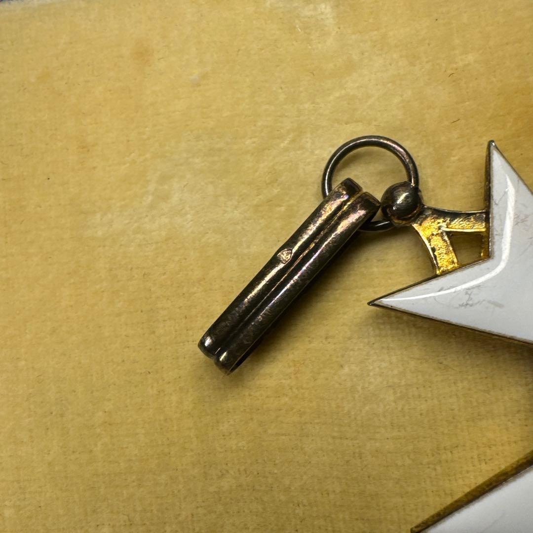 ハイチ共和国 国家栄誉功労勲章 大将校級 ケース付 / 銀製刻印 勲章 徽章