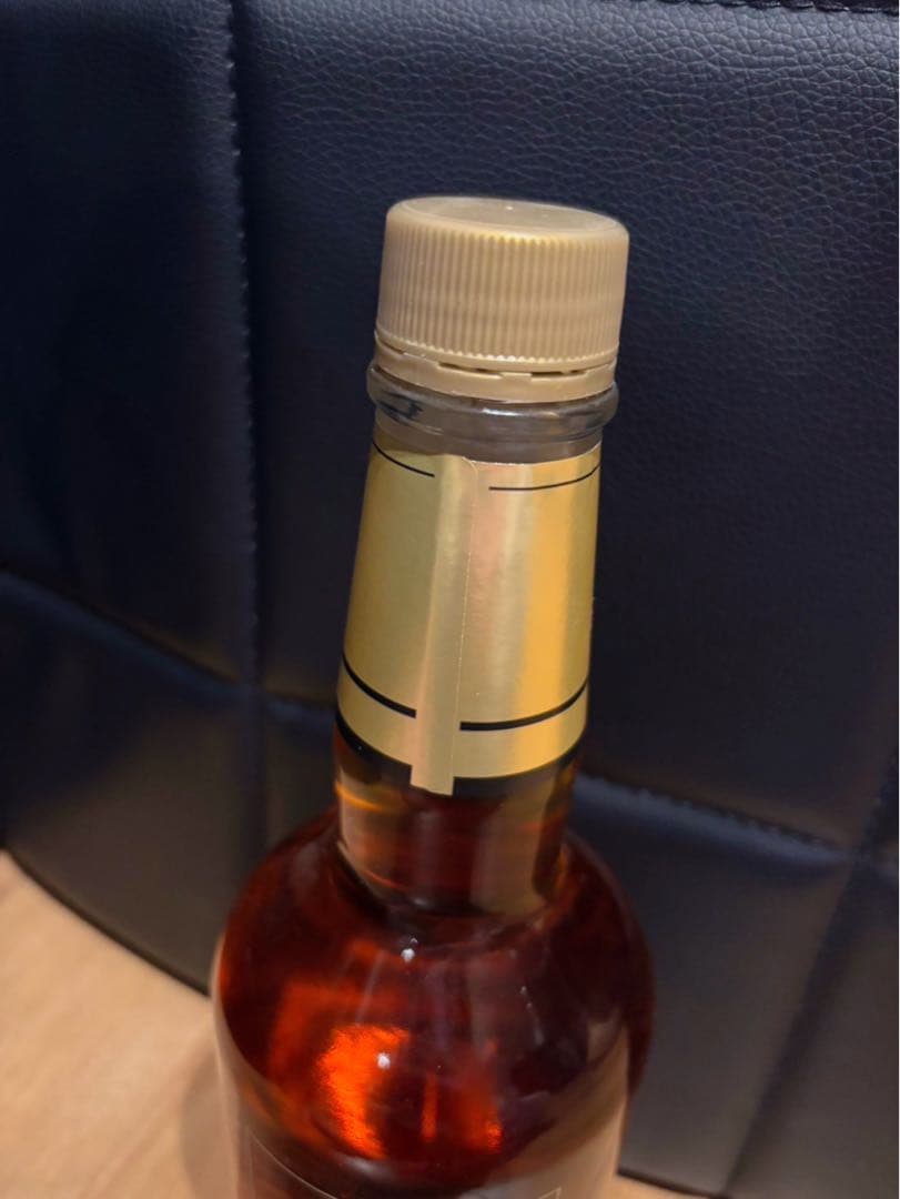 【希少品】HENRY McKENNA バーボンウイスキー　ヘンリーマッケンナ