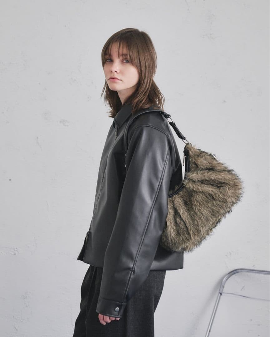 バッグ SIDE DESIGN TUCK HALF MOON BAG