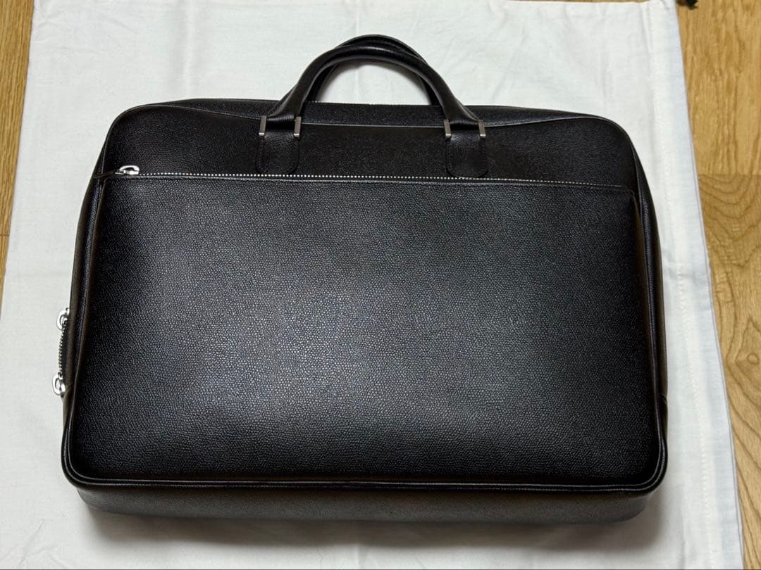 ヴァレクストラ ダブルハンドルブリーフケース ブラック