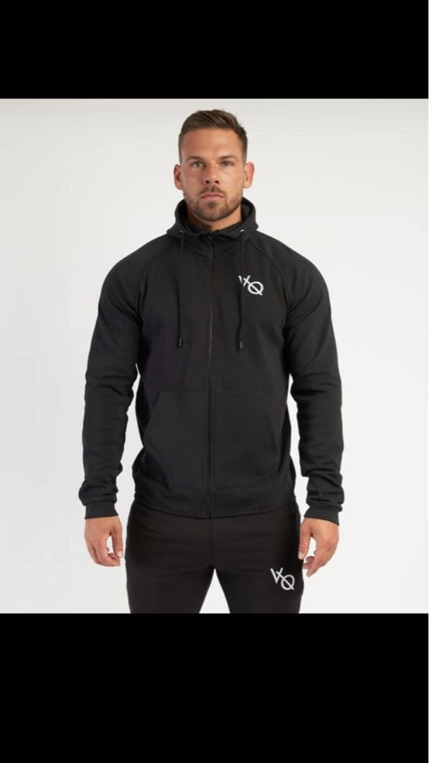 VANQUISH ESSENTIAL セットアップ / XL / ブラック