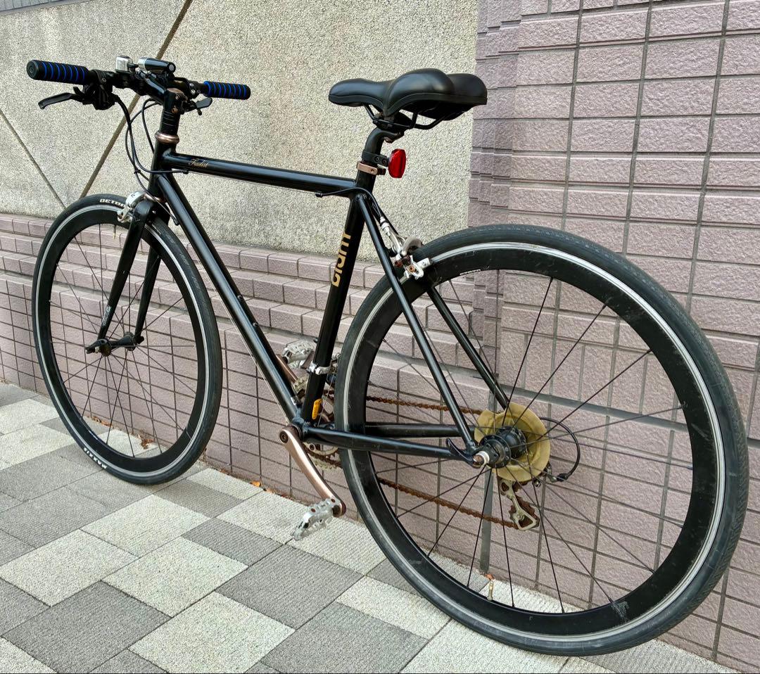 GIANT TRADIST クロスバイク 2✖️9 18段変速　東京