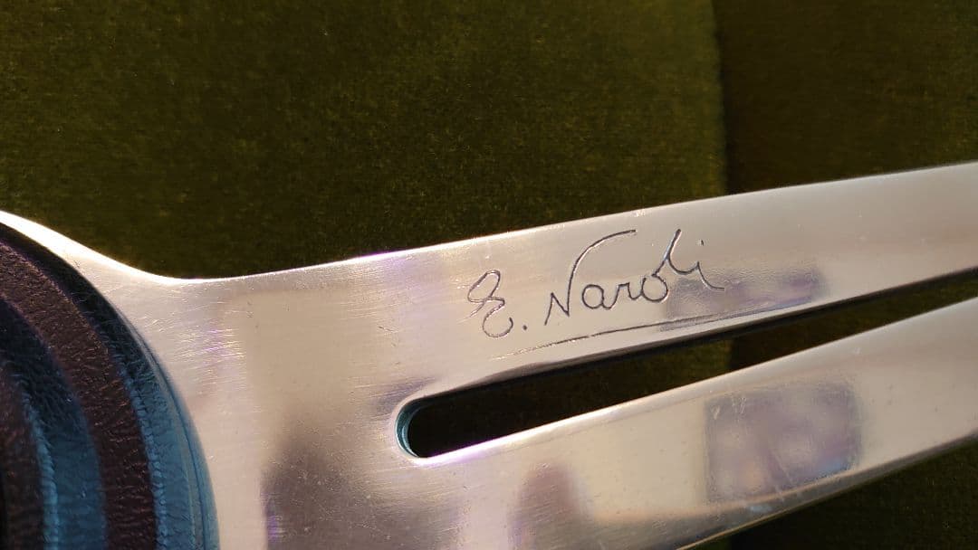 ナルディ　NARDI ステアリング　ウッド　36.5