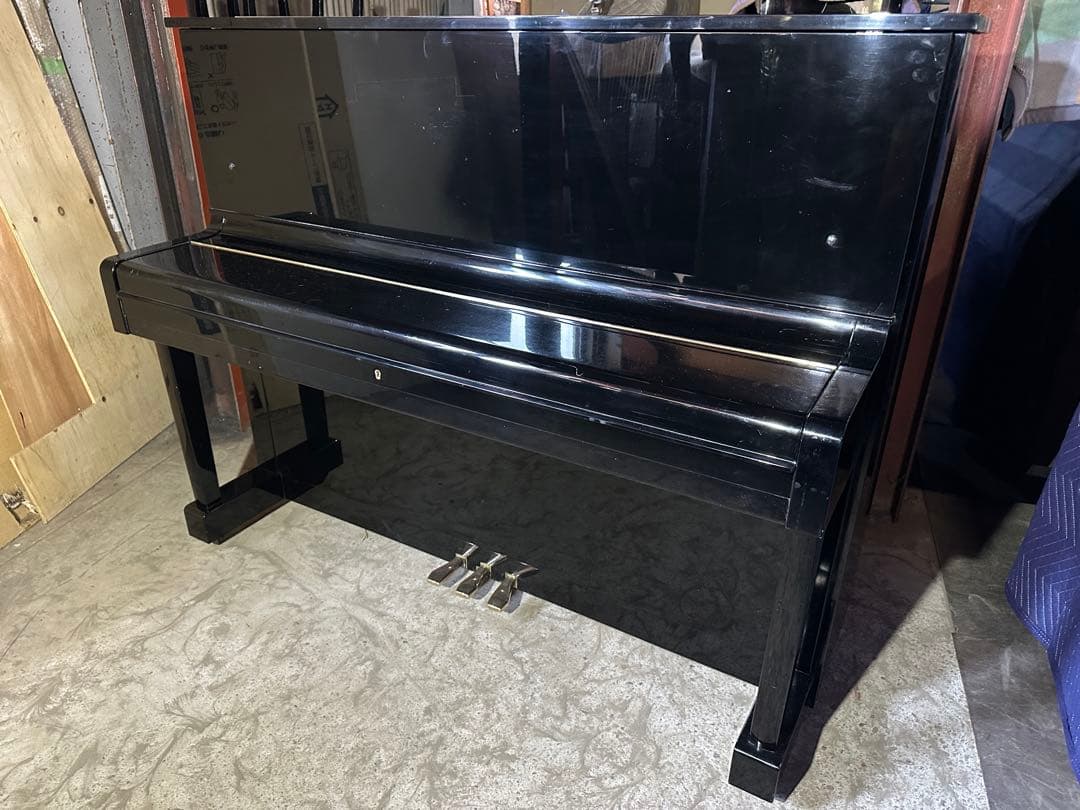 【超お買い得特価】KAISER M アップライトピアノ