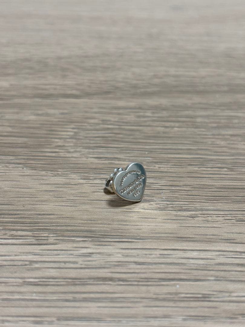 TIFFANY ティファニー　ハート タグ スタッド ピアス　片耳