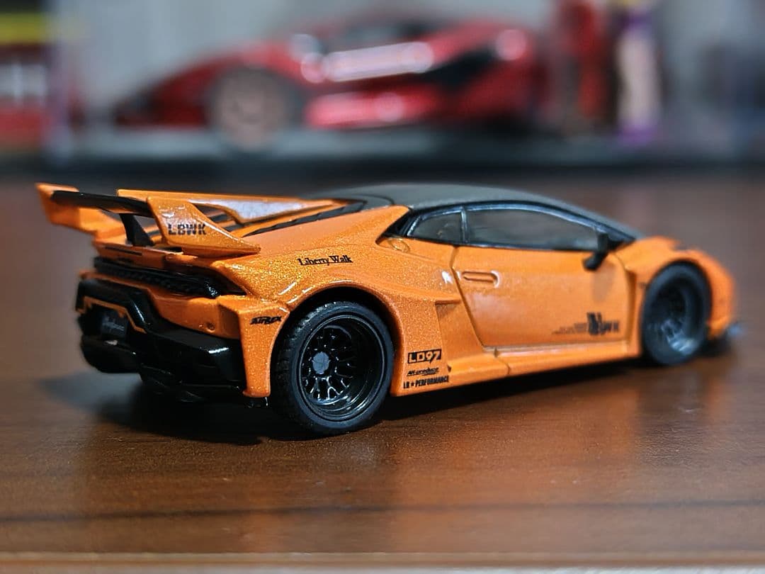 お*ー様 MINI GT ランボルギーニ ウラカン アヴェンタドール 4台セット