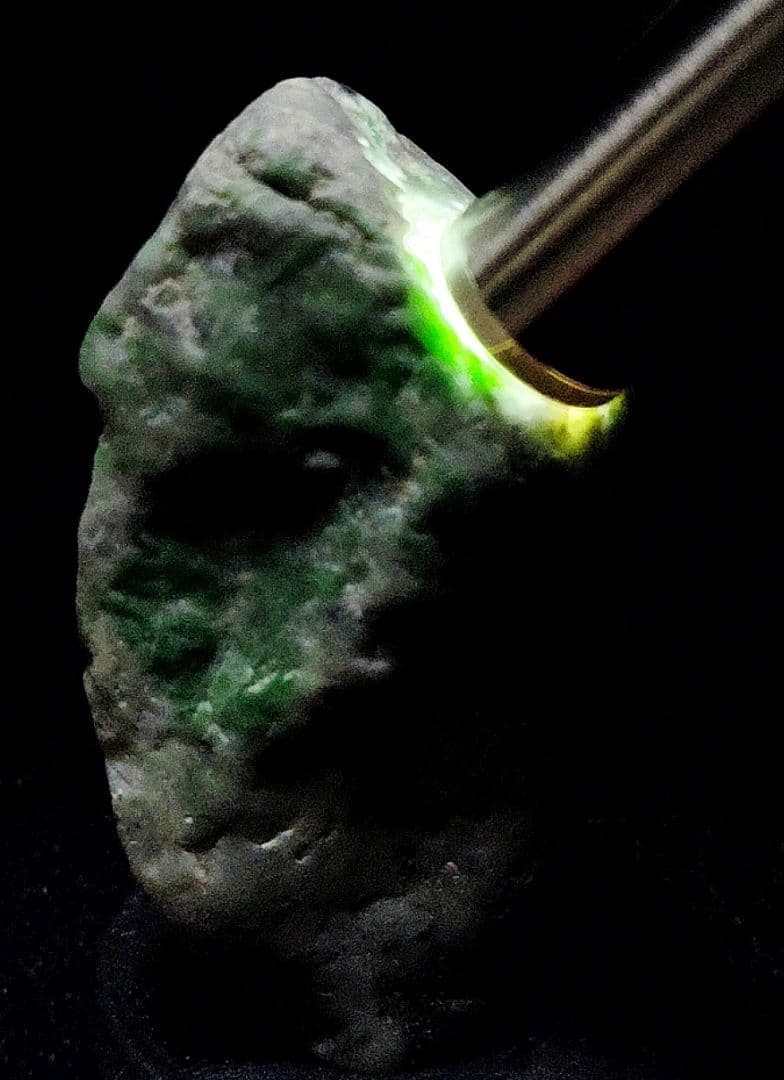 ★翡翠原石★糸魚川硬玉【大所川・転石・川ズレ・ウブ】