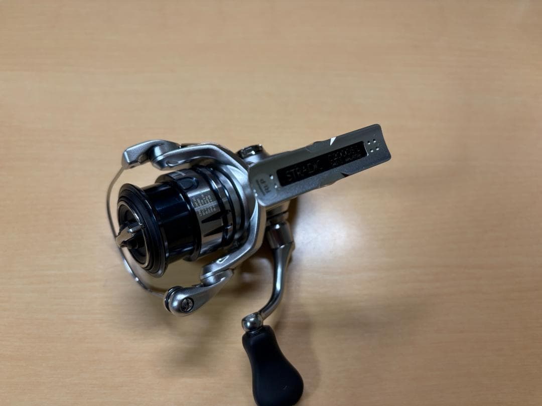 SHIMANO 19 STRADIC C2000S スピニングリール
