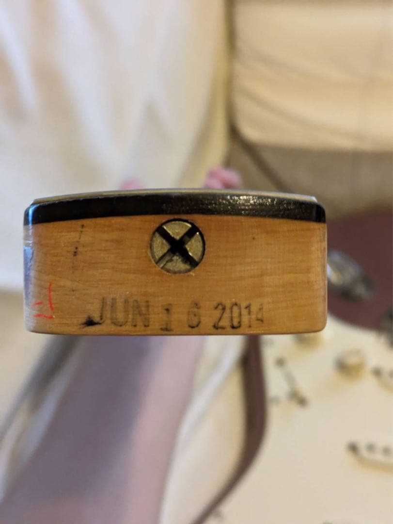 Fender New American Vintage 1965ストラト