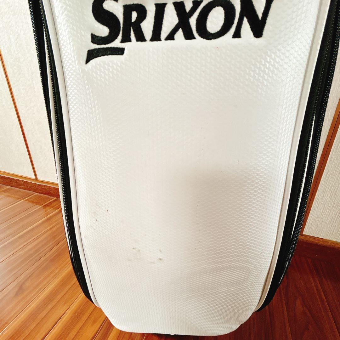 【美品✨早い者勝ち】人気モデル✨2024年スリクソン　キャディバッグ✨