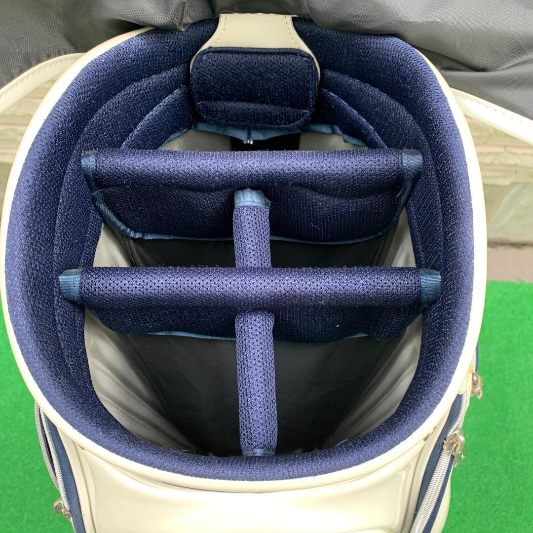 中古品 PING エナメルキャディバッグ ホワイト