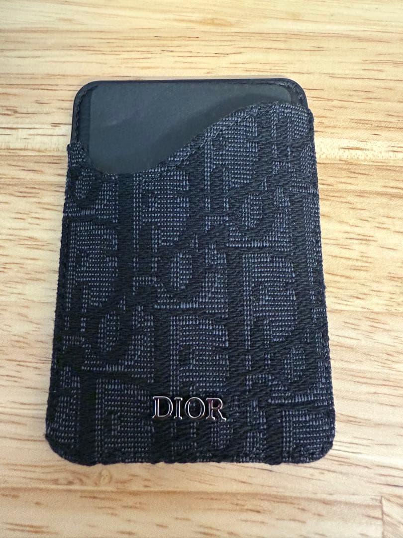 Dior スマートフォン マグネットウォレット