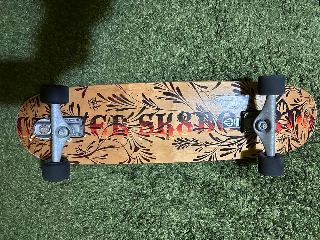 カーバー　スケートボード　carver セミ　蝉