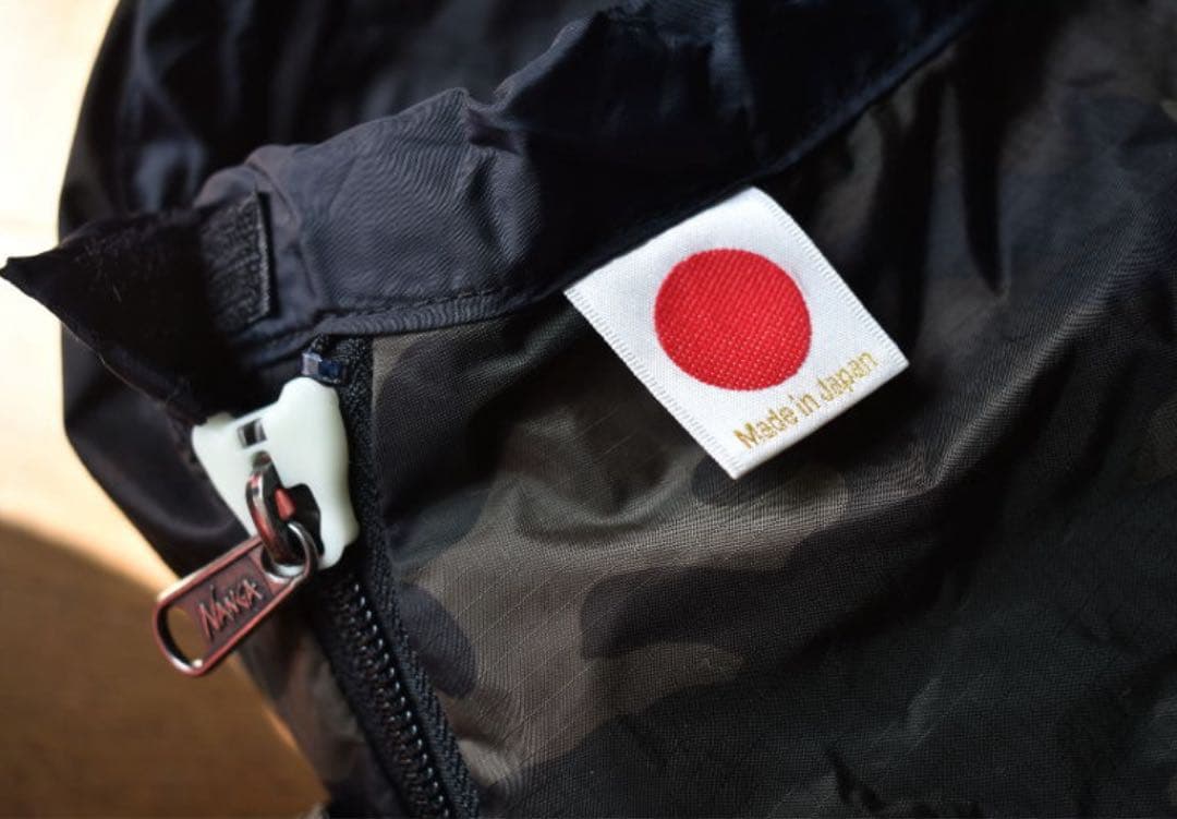 【希少】ナンガ　オーロラ　レギュラープラス　600DX CAMO 美品