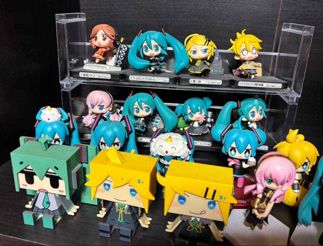 【画像3枚】VOCALOID 初音ミク フィギュアまとめ売り