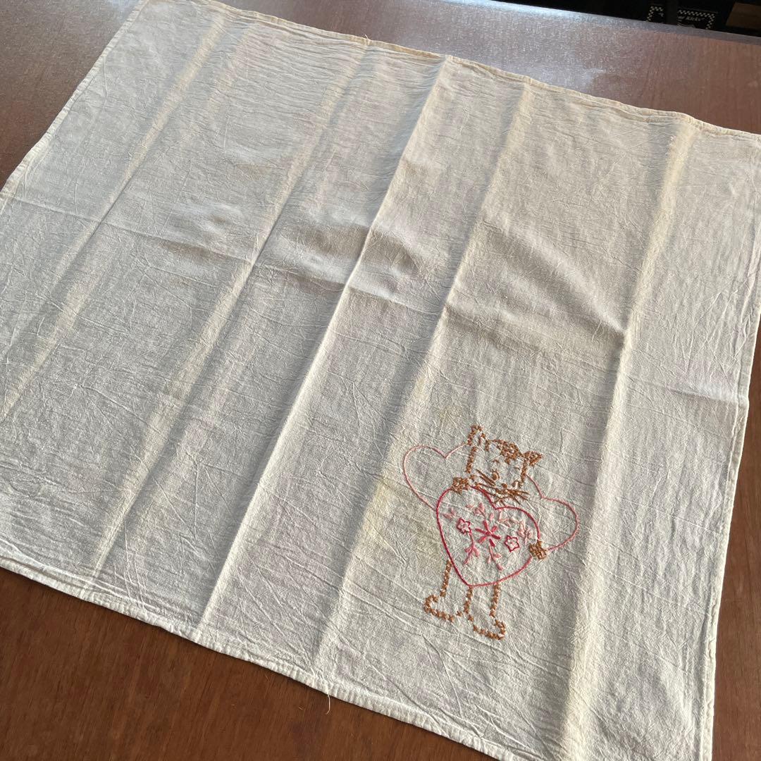 ☆レア☆ヴィンテージ キトゥン エンブロイダリーウィークリークロス ７枚セット