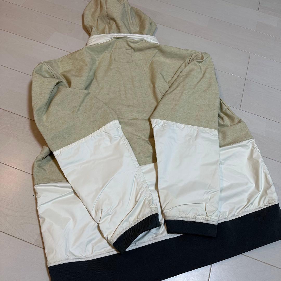 ANTHEM フード付きプルオーバー