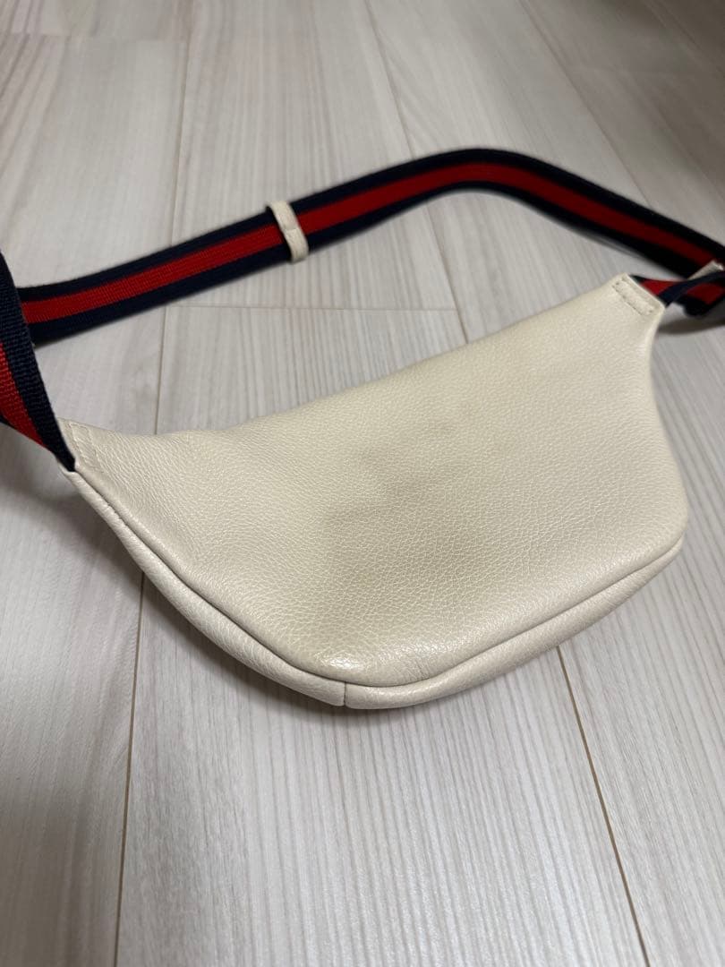 GUCCI ボディバッグ ホワイト