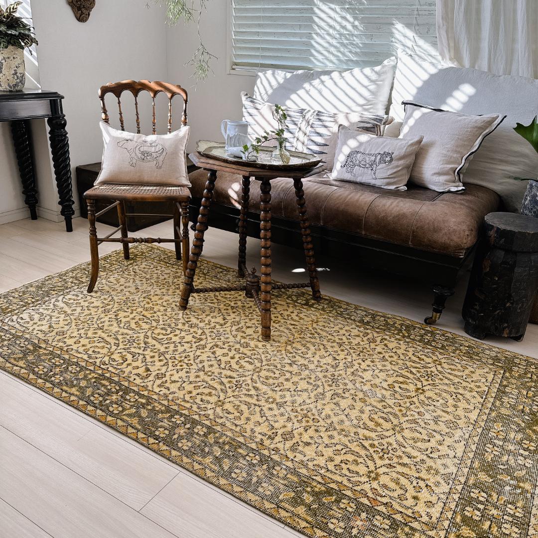 トルコ ヴィンテージラグ A130 イエロー オリーブグリーン オーバーダイラグ