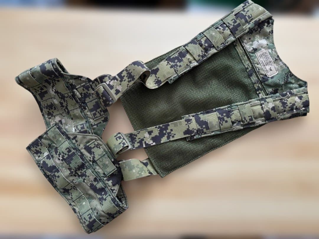 新品 未使用 EAGLE ライトウェイトHハーネス AOR2 SEAL