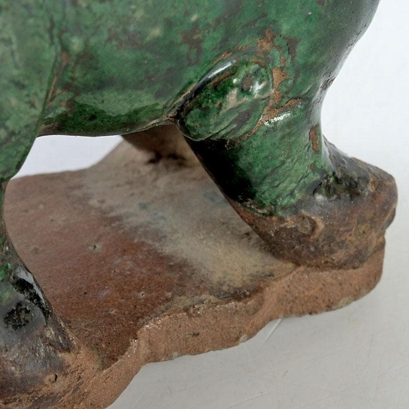 中国　緑釉　神獣　獅子　置物　時代箱　V　9600