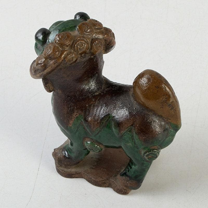 中国　緑釉　神獣　獅子　置物　時代箱　V　9600