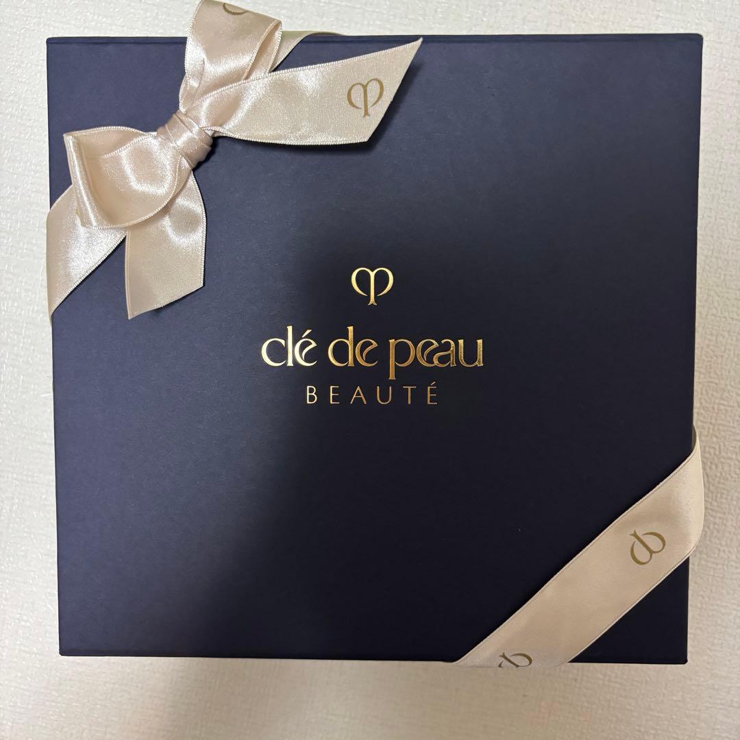 【新品未開封】クレ・ド・ポー ボーテ ヴォワールコレクチュールn 洗顔 おまけ付