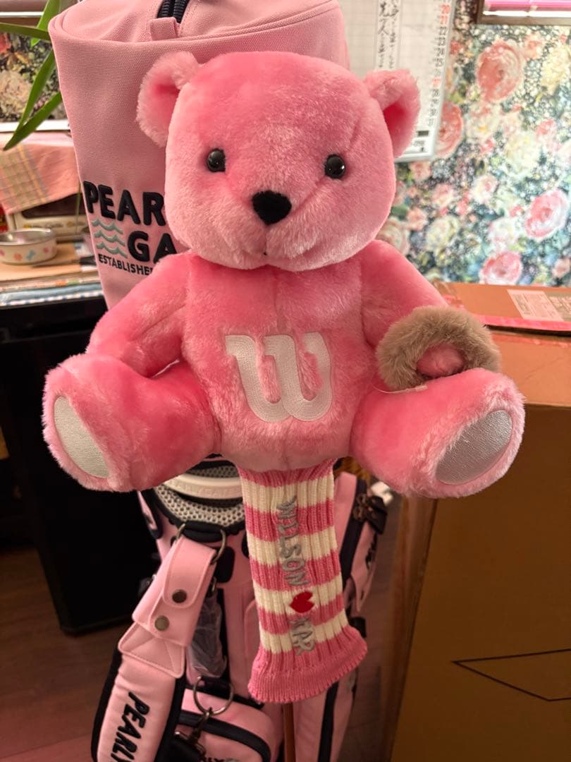 PEARLY GATES ピンクゴルフバッグとウィルソンドライバーヘッドカバー