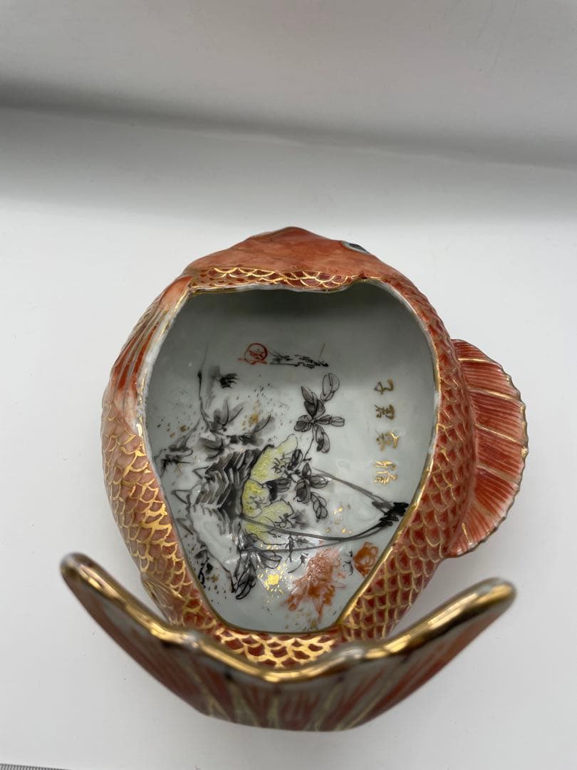 魚型陶磁器水指 金箔装飾 鯛