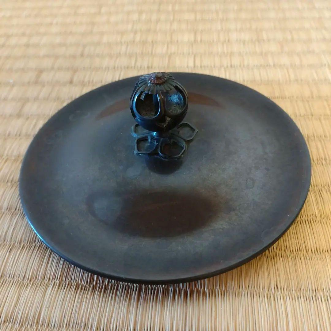 唐銅鬼面風炉釜　畠春斎造　共箱（真塗敷板・底土器・前土器)付