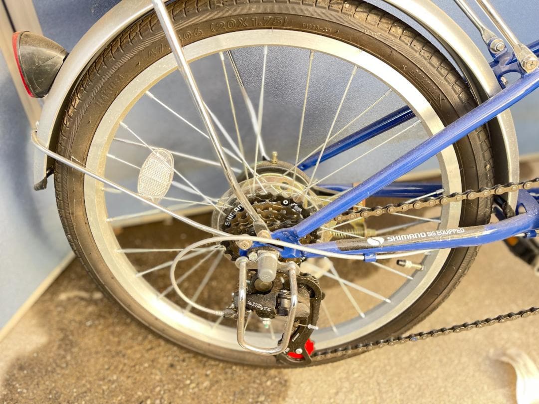 新品未使用　未登録　20インチ６段切替折りたたみ式自転車