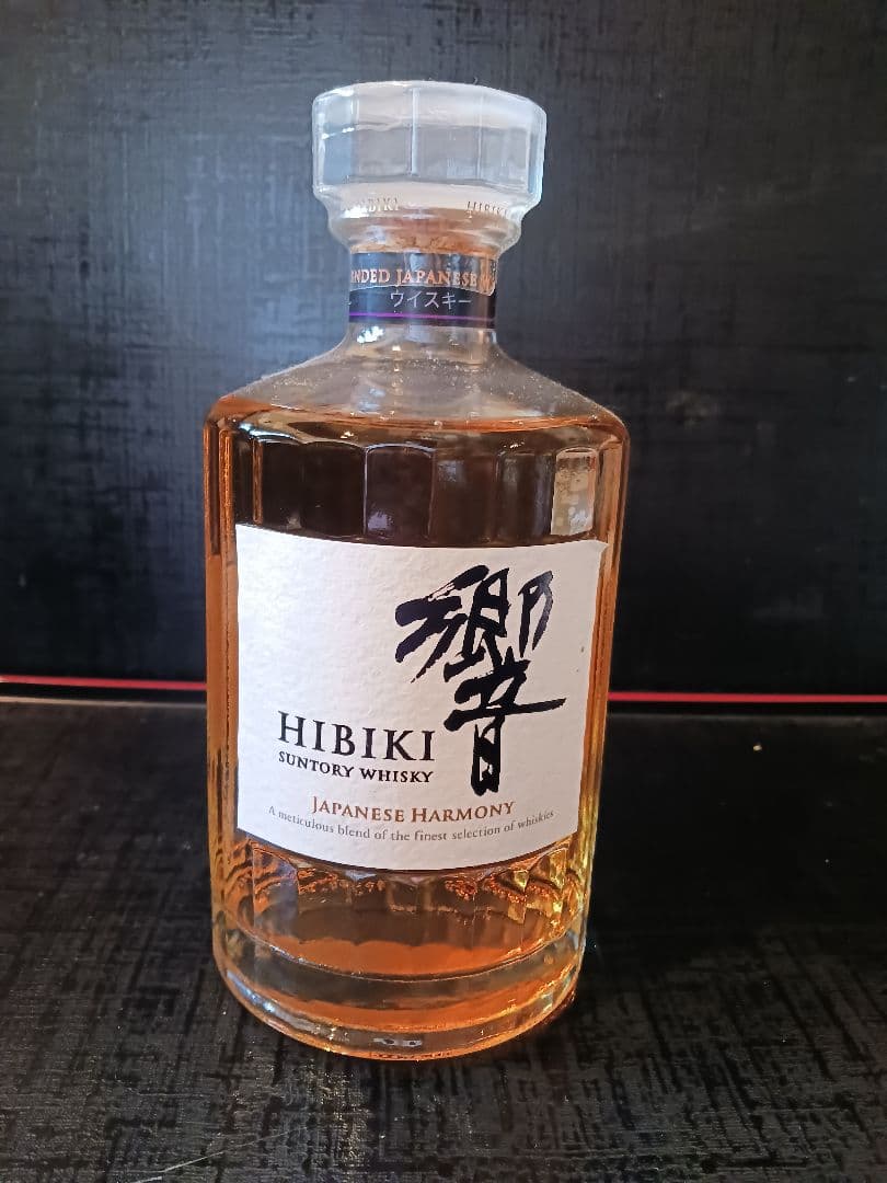 響　Hibiki Japanese Harmony ウイスキー