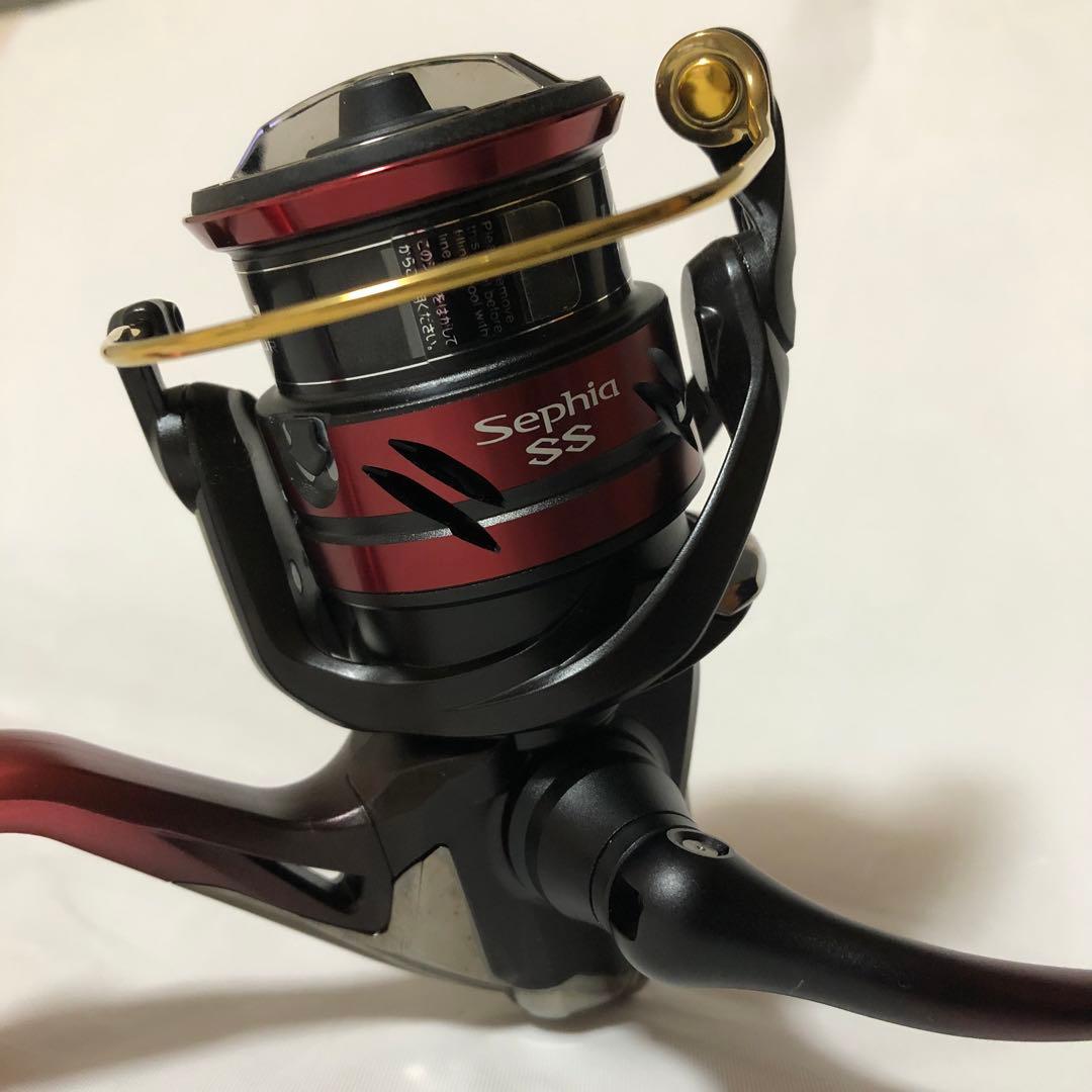 未使用　シマノ　19セフィアSS C3000SHG スピニングリール　釣り