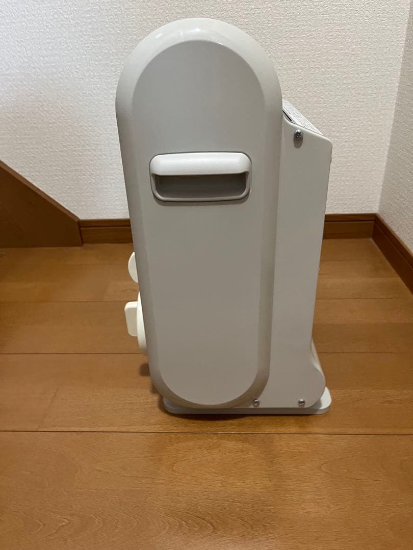 岩谷産業 CB-GFH-2 カセットガスファンヒーター 風暖 KAZEDAN