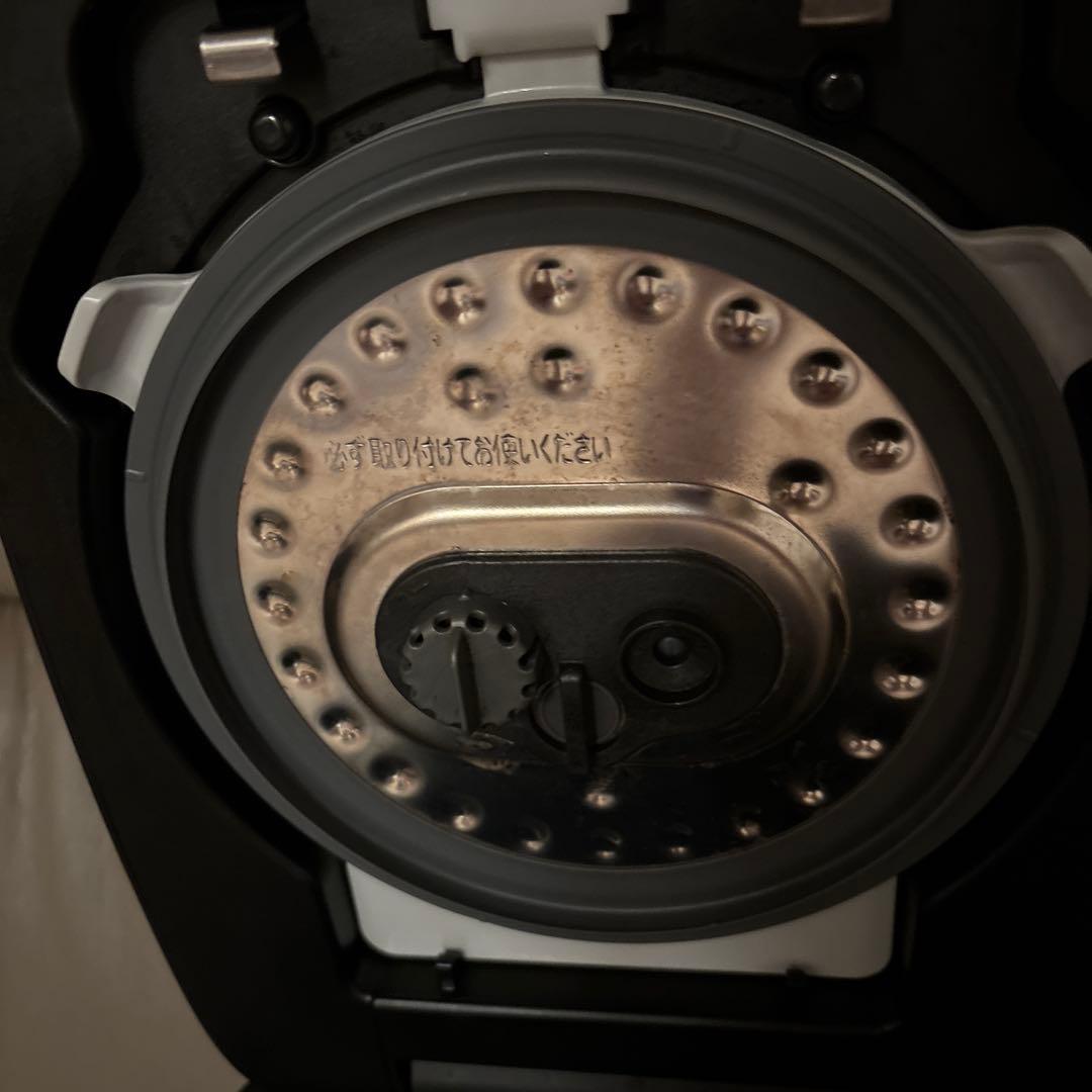 東芝 3.5合圧力IH炊飯器 RC-6PXR ブラック　2023年製