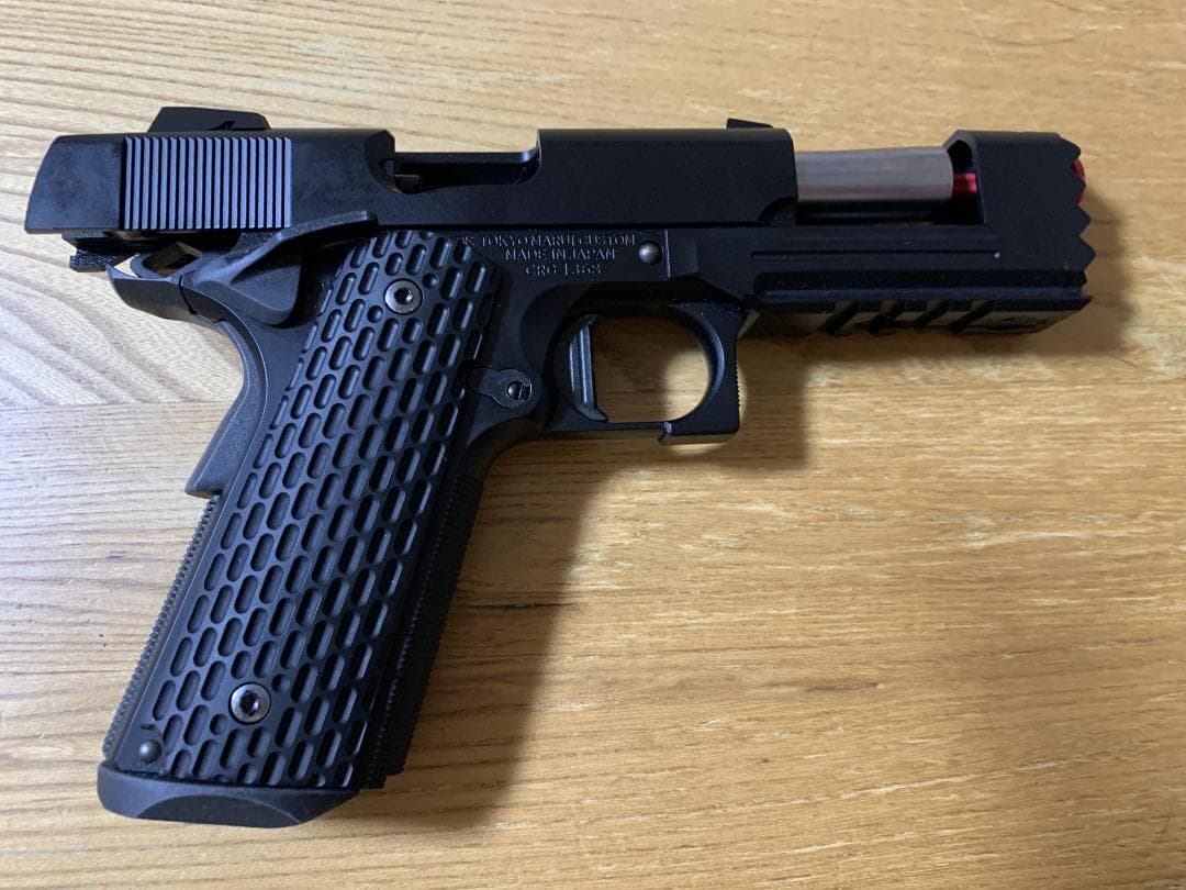 STRIKE WARRIOR 45 ハンドガン