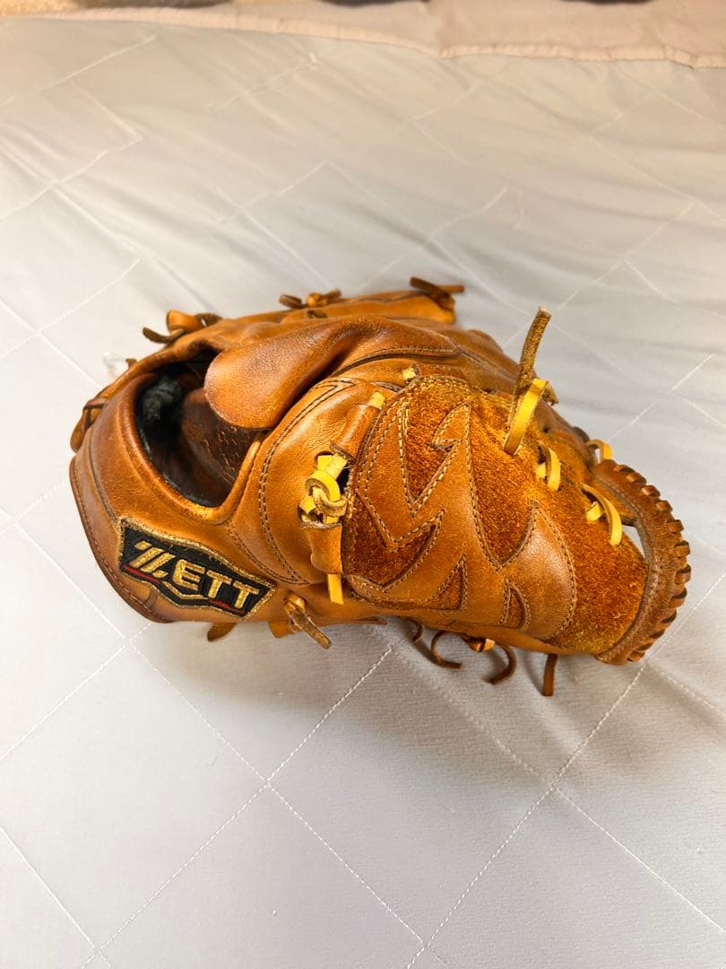 最終値下げです！ゼット　プロステイタス　高校野球対応　硬式投手用グローブ