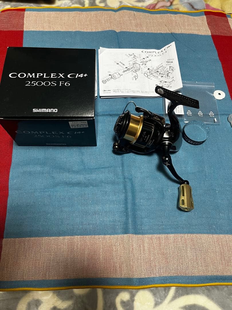 シマノ　13コンプレックス スピニングリール　バス専用モデル