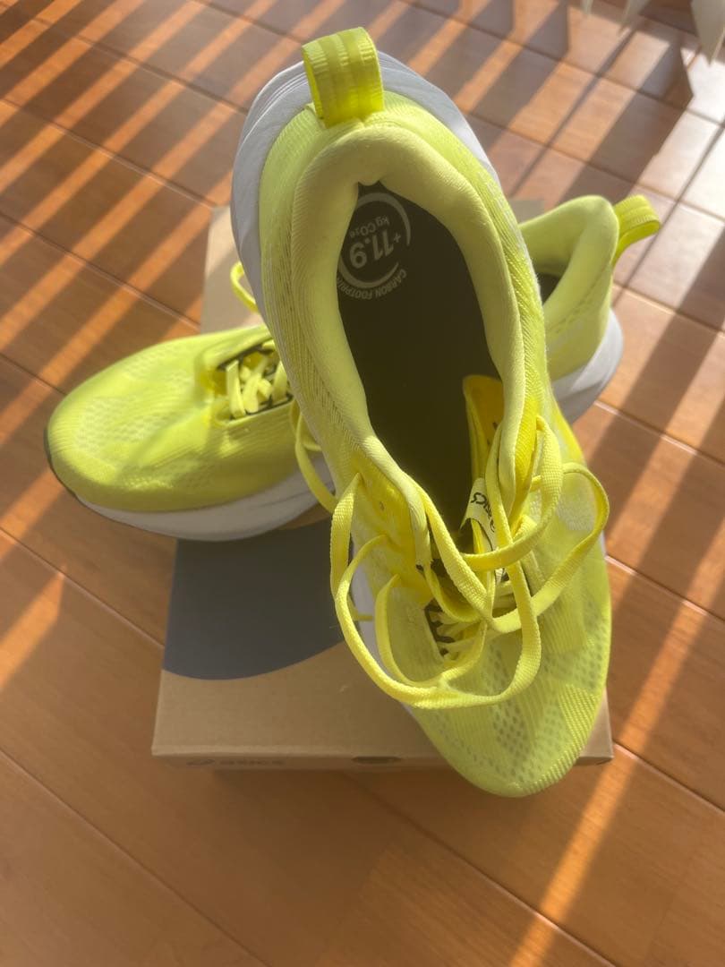 【美品】asics NOVABLAST 5 28.0cm スタンダード