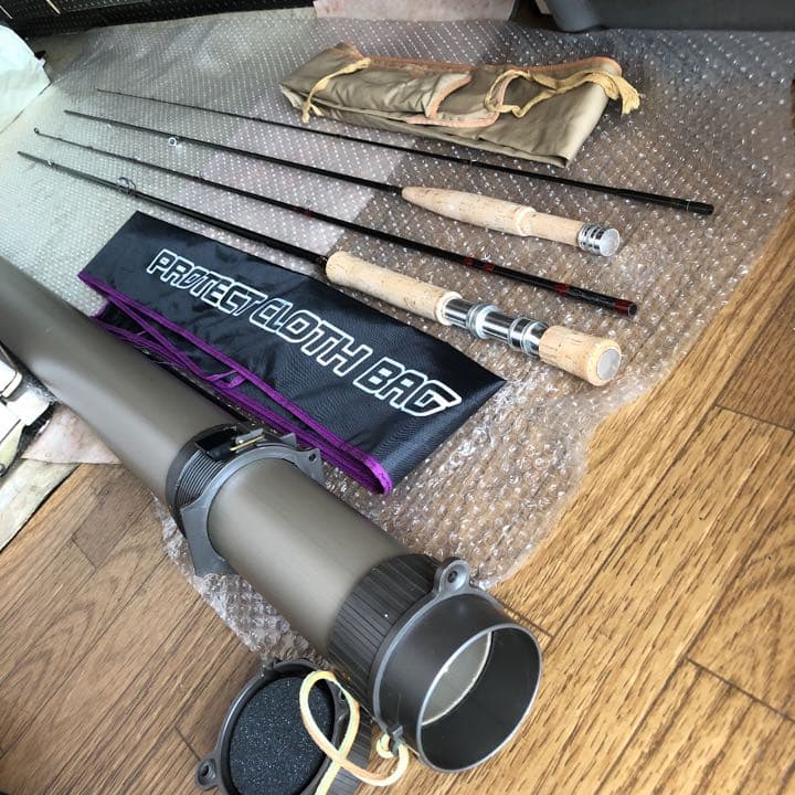 『匿名配送』フライフィッシングフライロッド9ft.#9&8ft5㌅(2ピース)