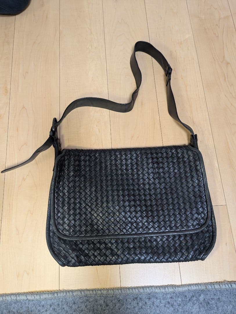 ボッテガ・ヴェネタ　イントレチャートショルダーバック